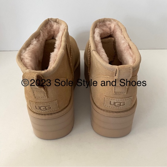 UGG Classic Ultra Mini Platform Boots Driftwood Size 9 - Picture 4 of 16